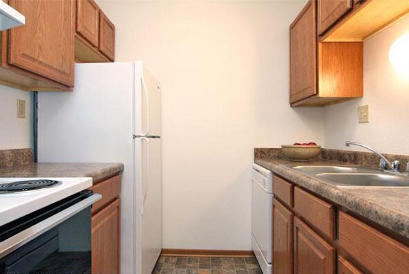 Park Forest in Des Moines, IA - Building Photo - Interior Photo