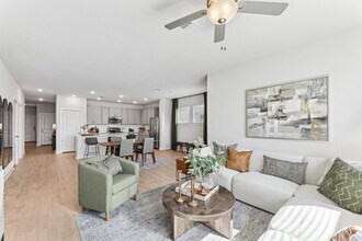 Skymor Carmel Creek in Hutto, TX - Building Photo - Building Photo
