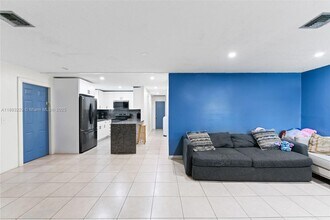 1032 18th St in West Palm Beach, FL - Building Photo - Building Photo