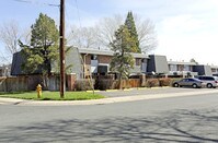 Building Photo - The Wesley Apartamentos in Denver, Colorado