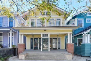 7728 Sycamore St, Unit B in New Orleans, LA - Building Photo