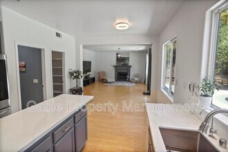 14289 Wrangell Ln in Santa Clarita, CA - Building Photo - Building Photo