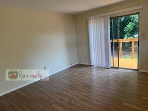 4622 S Myrtle St in Seattle, WA - Building Photo - Building Photo