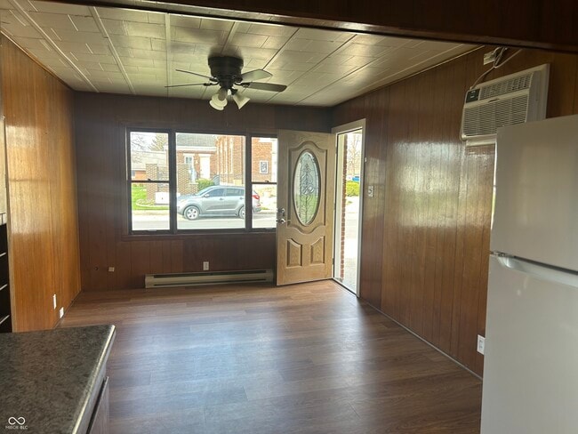 511 S Maple St in Fortville, IN - Building Photo - Building Photo