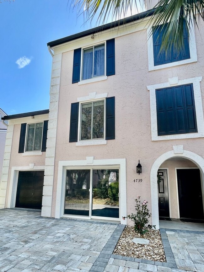 property at 4739 Westwind Ct