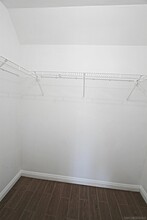 7545 Charmant Dr in San Diego, CA - Building Photo - Building Photo