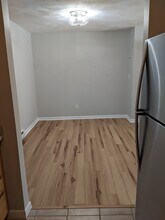 145 Milk St, Unit Carlton Gardens 2 bed 1 b in Westborough, MA - Foto de edificio - Building Photo