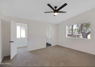 5135 E Evergreen St in Mesa, AZ - Building Photo - Building Photo