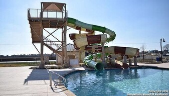 13806 Vly Patch in San Antonio, TX - Building Photo