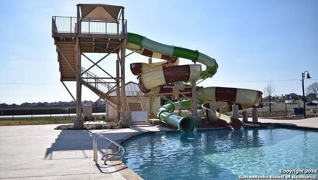 property at 13806 Vly Patch