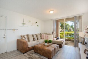 12160 St.Andrews Pl in Miramar, FL - Building Photo