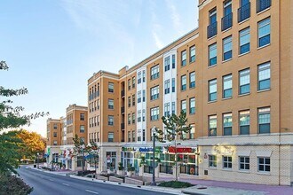 Northgate at Falls Church in Falls Church, VA - Foto de edificio - Building Photo