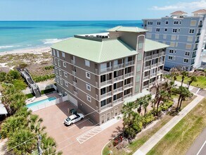 2465 S Atlantic Ave in Cocoa Beach, FL - Building Photo - Building Photo