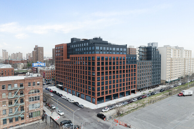 The Bruckner House in Bronx, NY - Building Photo - Building Photo