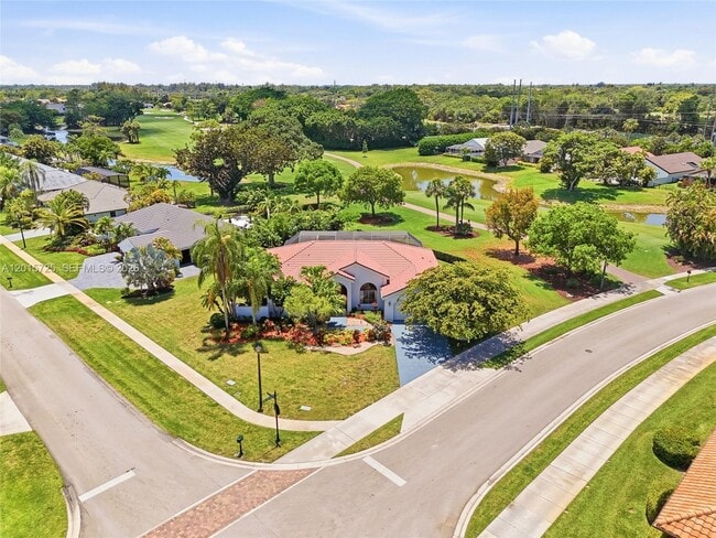 11008 Boca Woods Ln