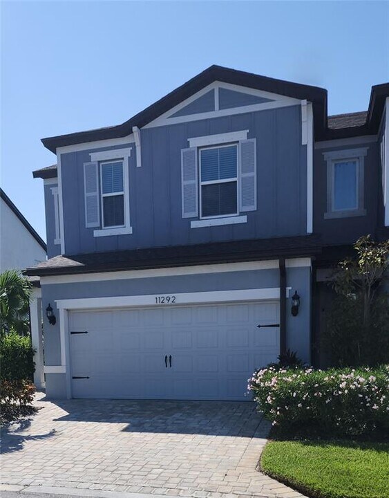 11292 Beach Walk Wy NE in St. Petersburg, FL - Building Photo