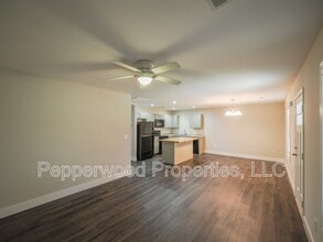 42 Creekside Ln in Boiling Springs, SC - Building Photo - Building Photo