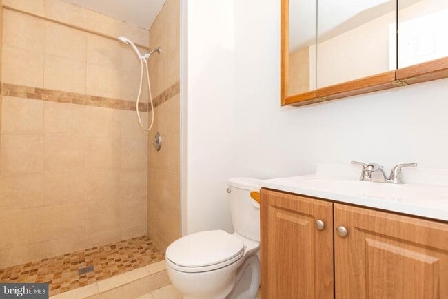 266 Shannon Hill Ln in Charles Town, WV - Building Photo - Building Photo