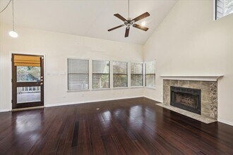 64 Cokeberry Ct in Spring, TX - Building Photo - Building Photo