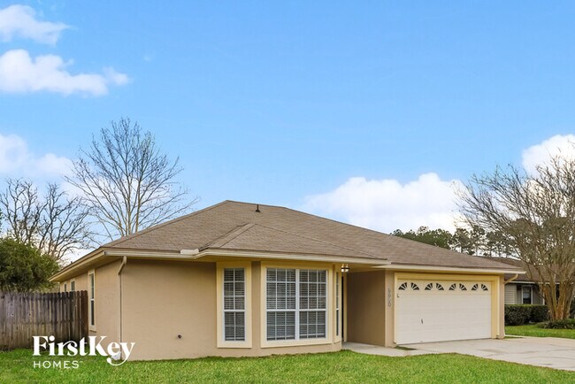 8029 Swamp Flower Dr in Jacksonville, FL - Building Photo - Building Photo