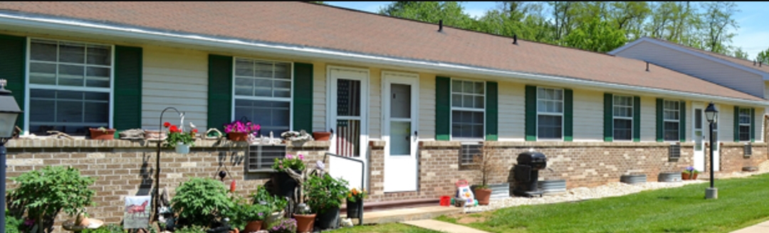 Maple Village in Red Lion, PA - Building Photo