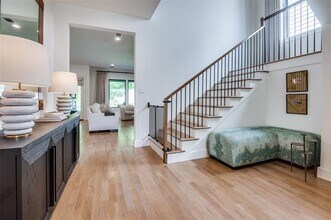 1107 Cameron Ave in Dallas, TX - Building Photo - Building Photo