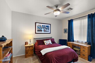 1819 W Deer Creek Rd in Phoenix, AZ - Building Photo - Building Photo