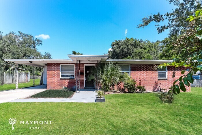 6037 Green Hill Ln in Jacksonville, FL - Building Photo