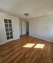 196 S Franklin St in Hempstead, NY - Building Photo - Building Photo