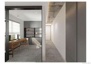 87-89-89 S Main St in Freeport, NY - Building Photo - Building Photo