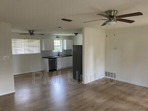 218 E 7th St in Weatherford, TX - Foto de edificio - Building Photo