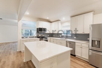 232 Strawberry Blonde Dr in Buda, TX - Building Photo - Building Photo