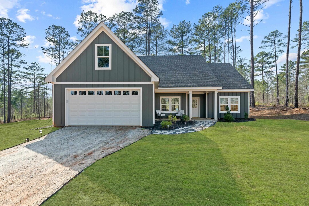 191 Crooked Creek Bay Rd SE in Eatonton, GA - Building Photo