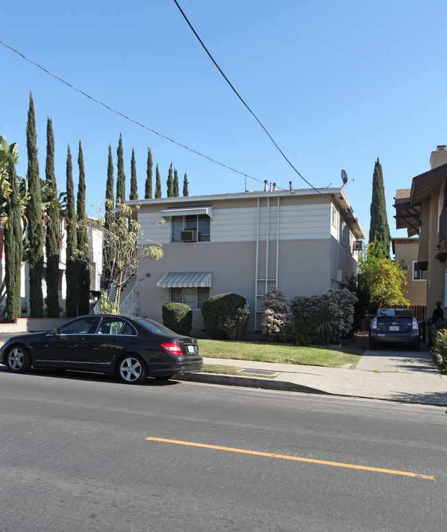 2022 N Commonwealth Ave in Los Angeles, CA - Foto de edificio - Building Photo