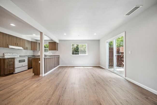 property at 628 Hartnell Ave
