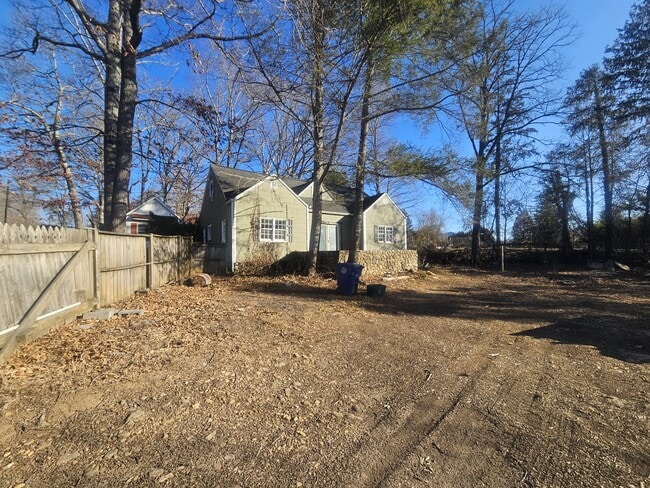 property at 9 Goldmont St