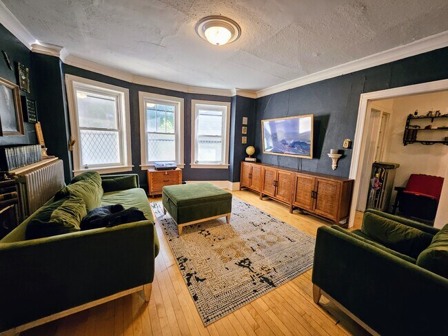 2622 N Stowell Ave, Unit E in Milwaukee, WI - Foto de edificio - Building Photo