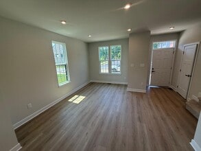 1101 Arborway Ln in Midlothian, VA - Building Photo - Building Photo