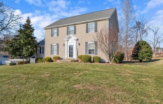 704 Elm Rd in Elizabethtown, KY - Building Photo