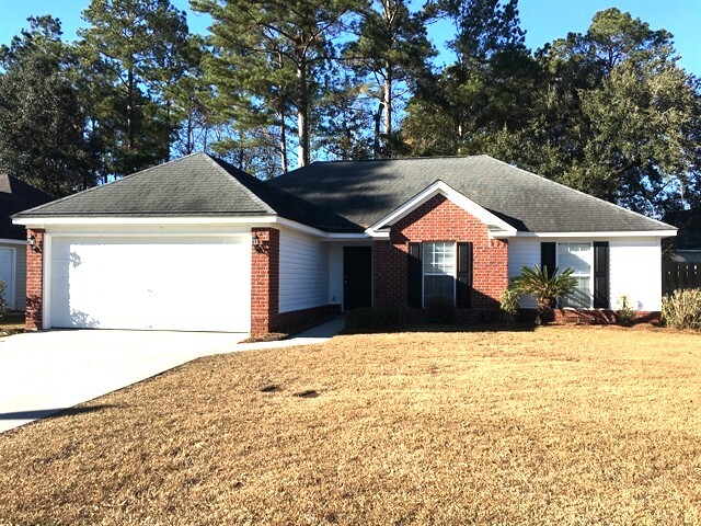 417 Shady Oak Cir in Richmond Hill, GA - Building Photo