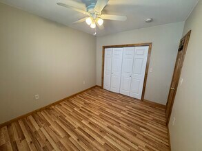 64 Paris St, Unit 1 in Medford, MA - Building Photo - Building Photo