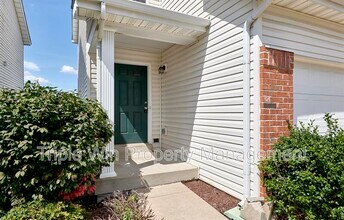 152 Waterside Crossing Dr in St. Peters, MO - Building Photo - Building Photo