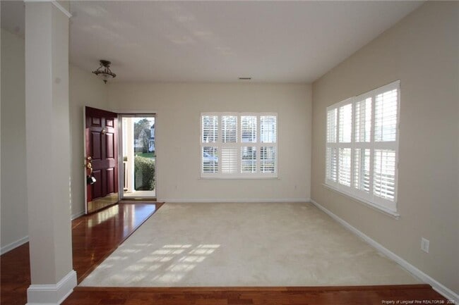 8508 Neuse Garden Dr in Raleigh, NC - Building Photo - Building Photo