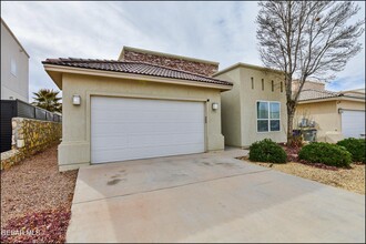 13024 Birds View Cir in El Paso, TX - Building Photo - Building Photo