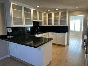 621 Helen Ct in Hollister, CA - Building Photo - Building Photo