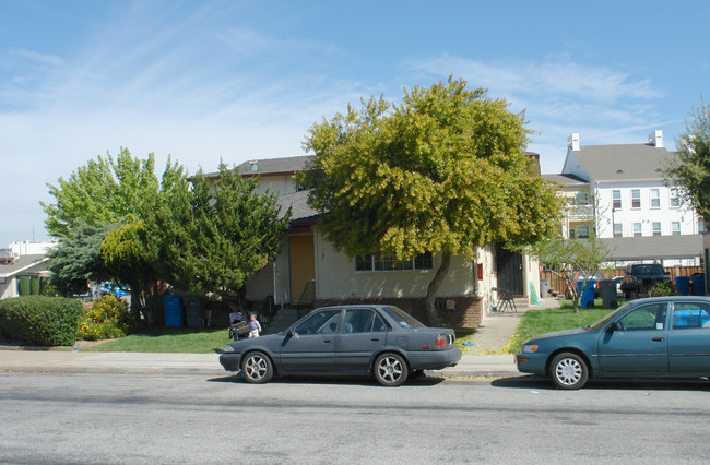 1191 Driftwood Ter in Gilroy, CA - Building Photo - Building Photo