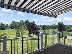122 Garrett Ln in Gilbertsville, PA - Building Photo - Building Photo