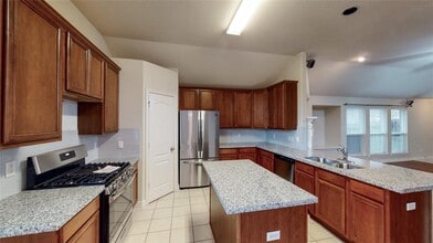 18503 Polo Meadow Dr in Humble, TX - Building Photo - Building Photo
