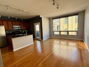 160 N Wall St in Columbus, OH - Building Photo - Building Photo