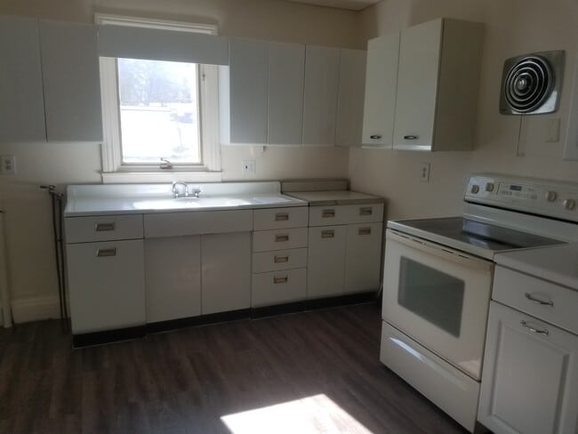 property at 304 Myrtle Ave